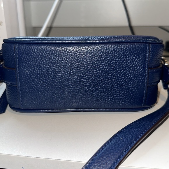 COPY - Kate spade mulberry street COLLECTIBLE average Wear pictures show everyt - Picture 4 of 16